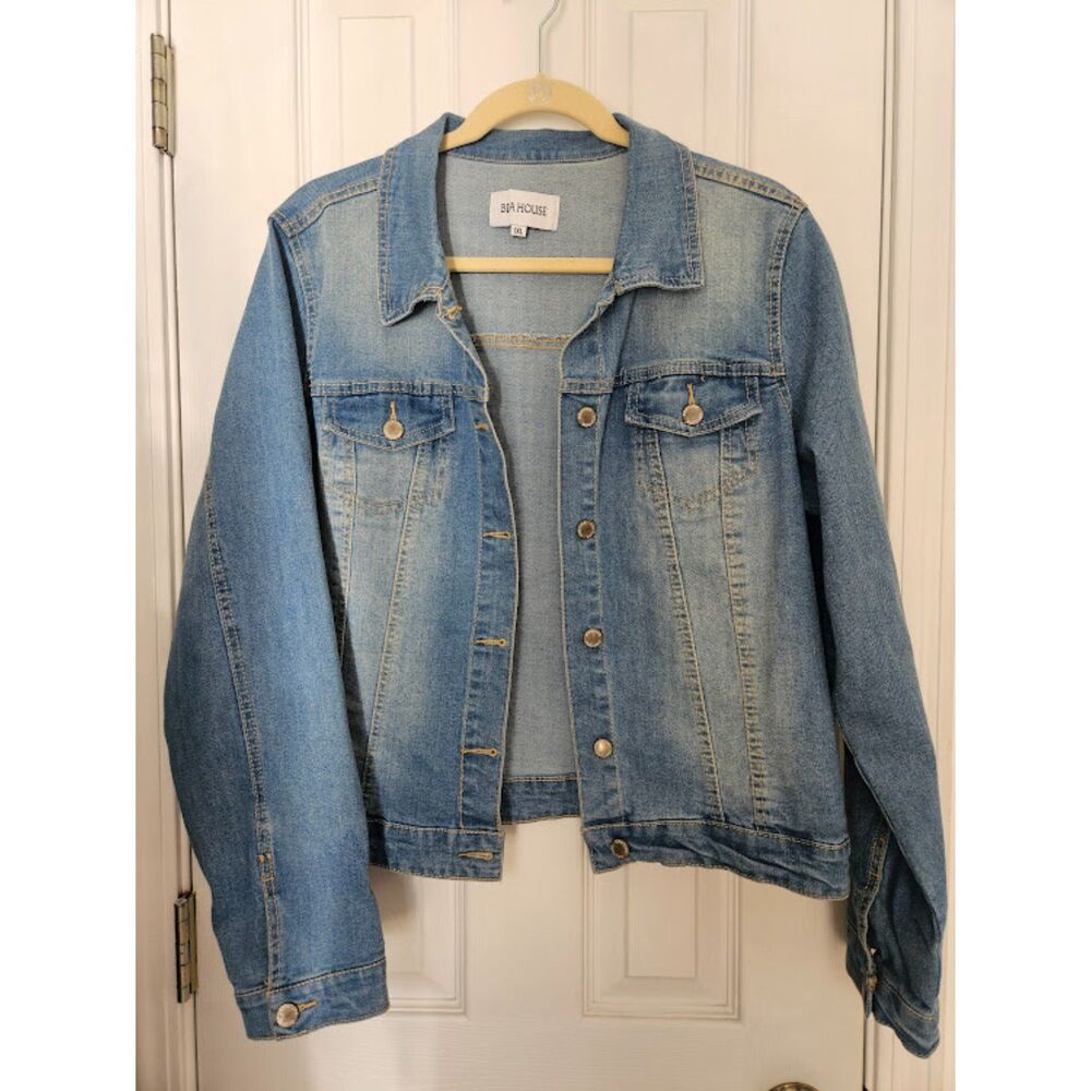 Beta House jean jacket size 1XL